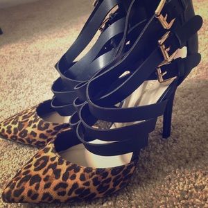 Women’s leopard pointed toe heels